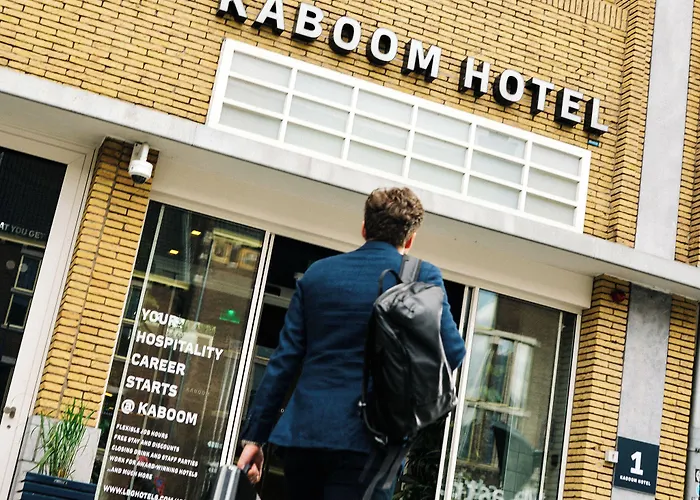 Kaboom Отель Маастрихт