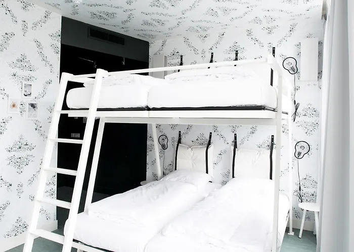 Otel Kaboom Maastricht